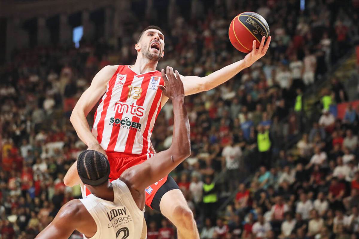 Crvena Zvezda Partizan ABA finale (31).JPG