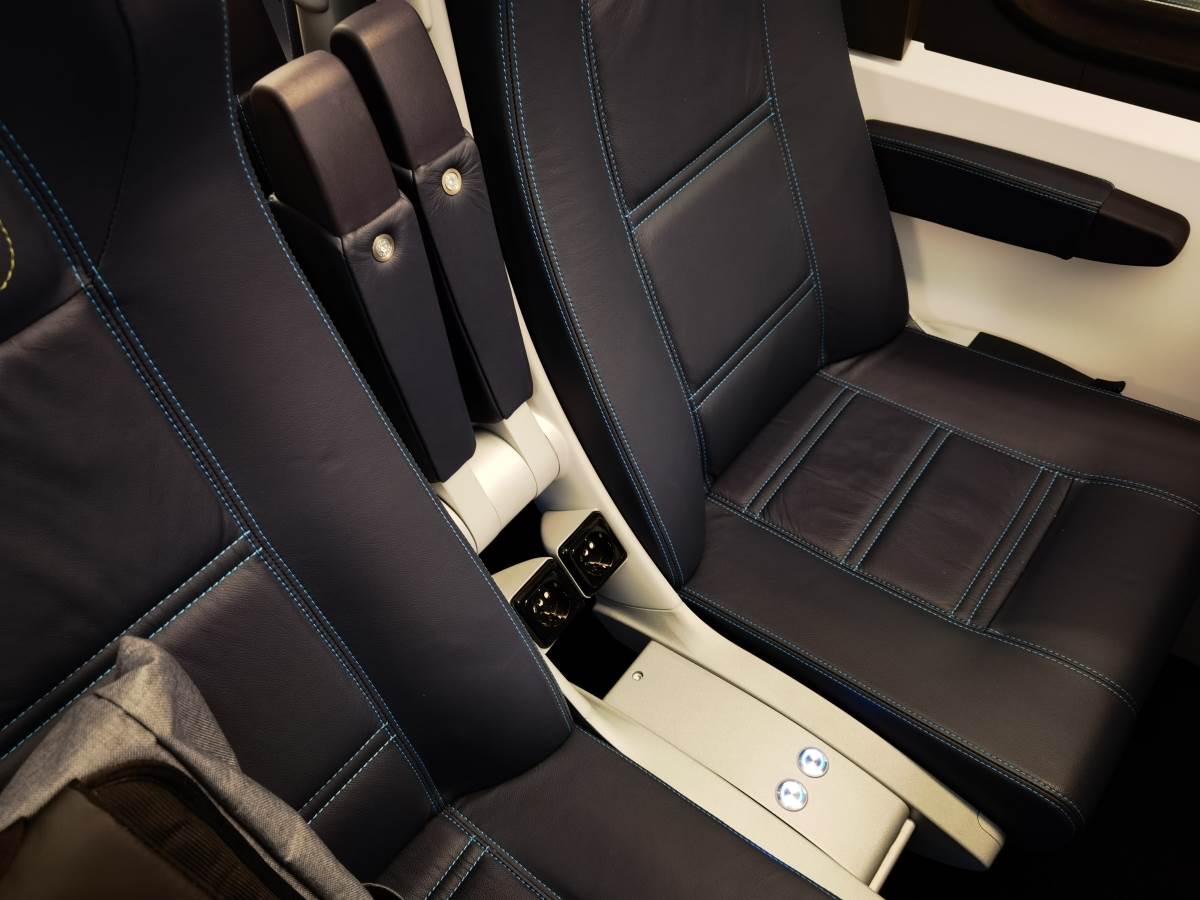 Soko voz unutrašnjost šta ima 6.jpg