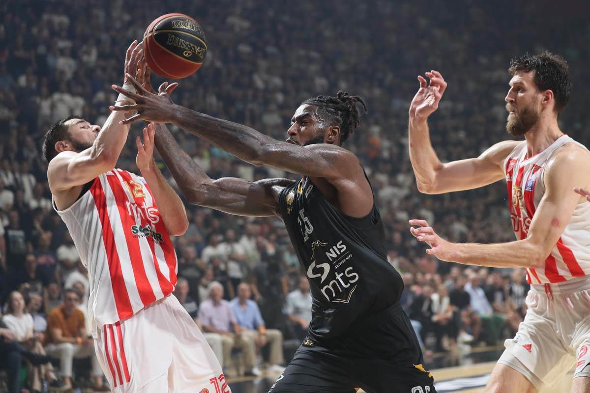 Partizan, Zvezda, Košarka (5).jpg