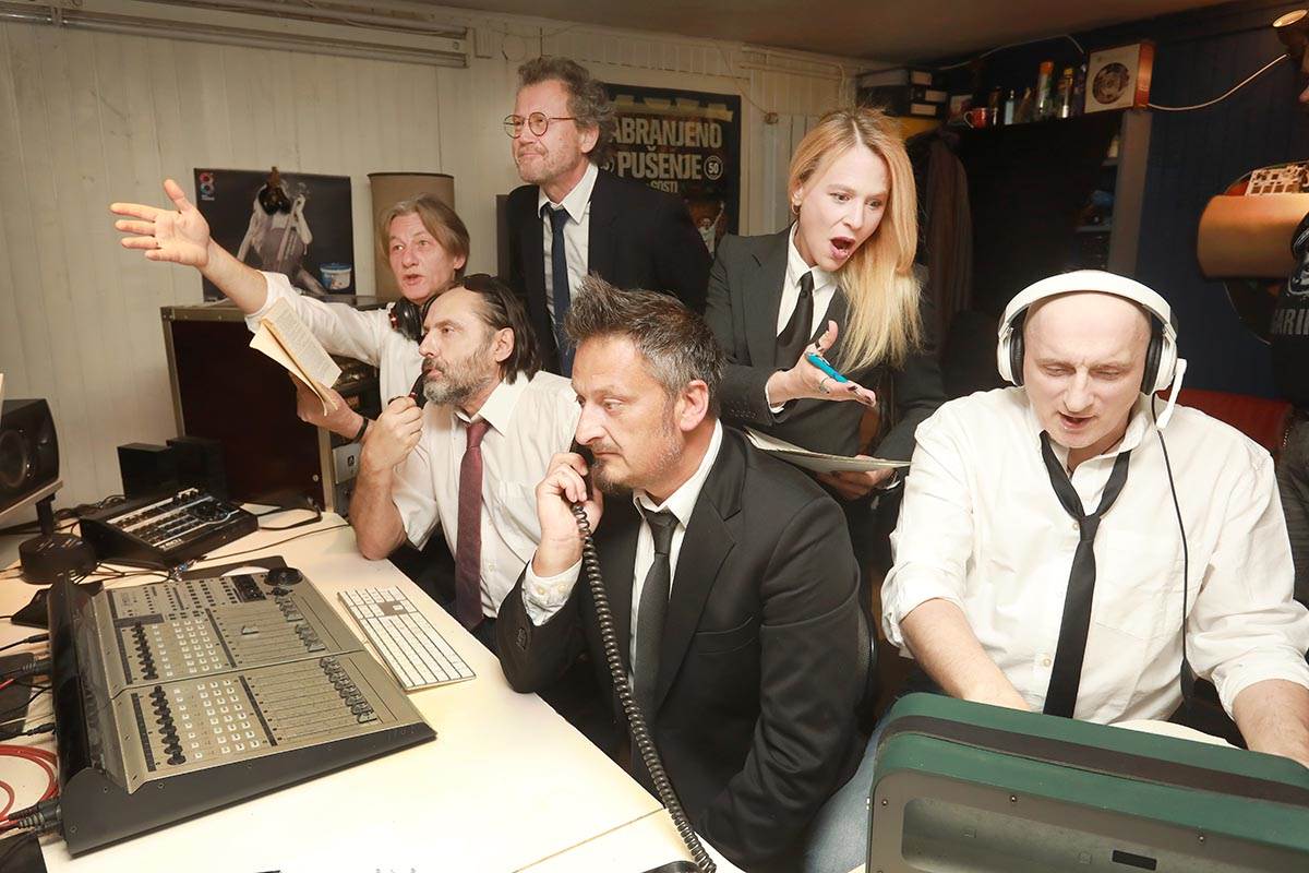 2022 Foto Session Karamba  (5).jpg