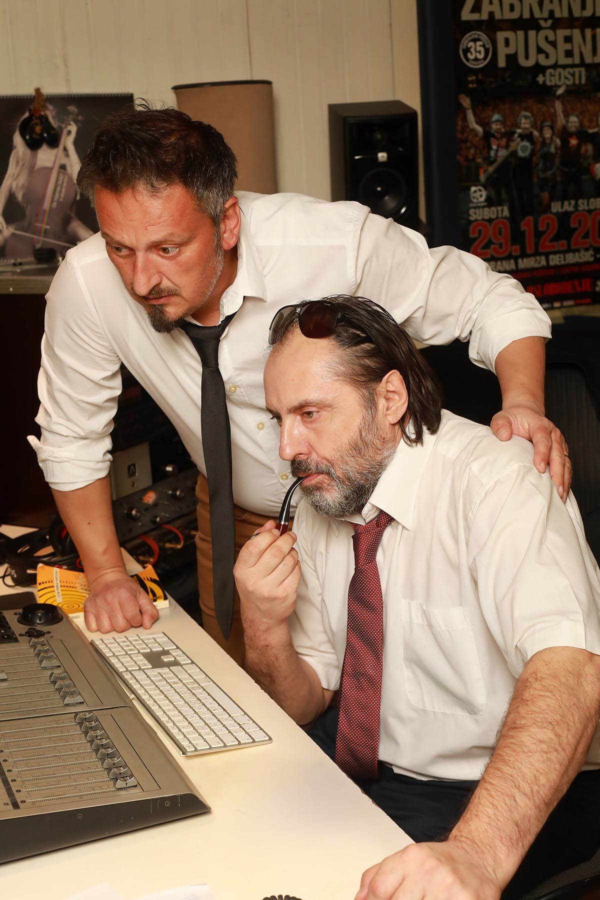 2022 Foto Session Karamba  (8).jpg