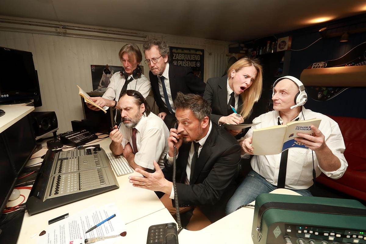 2022 Foto Session Karamba  (11).jpg