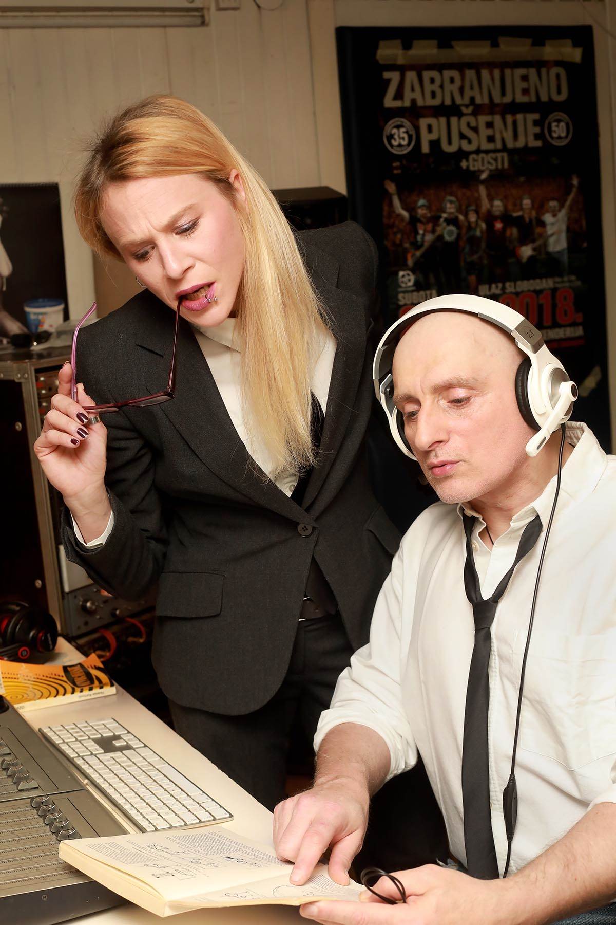 2022 Foto Session Karamba  (17).jpg