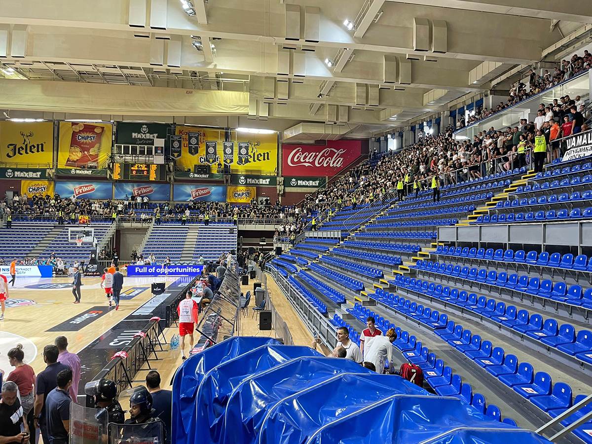 Partizan Crvena Zvezda ABA liga pre meča (3).jpeg