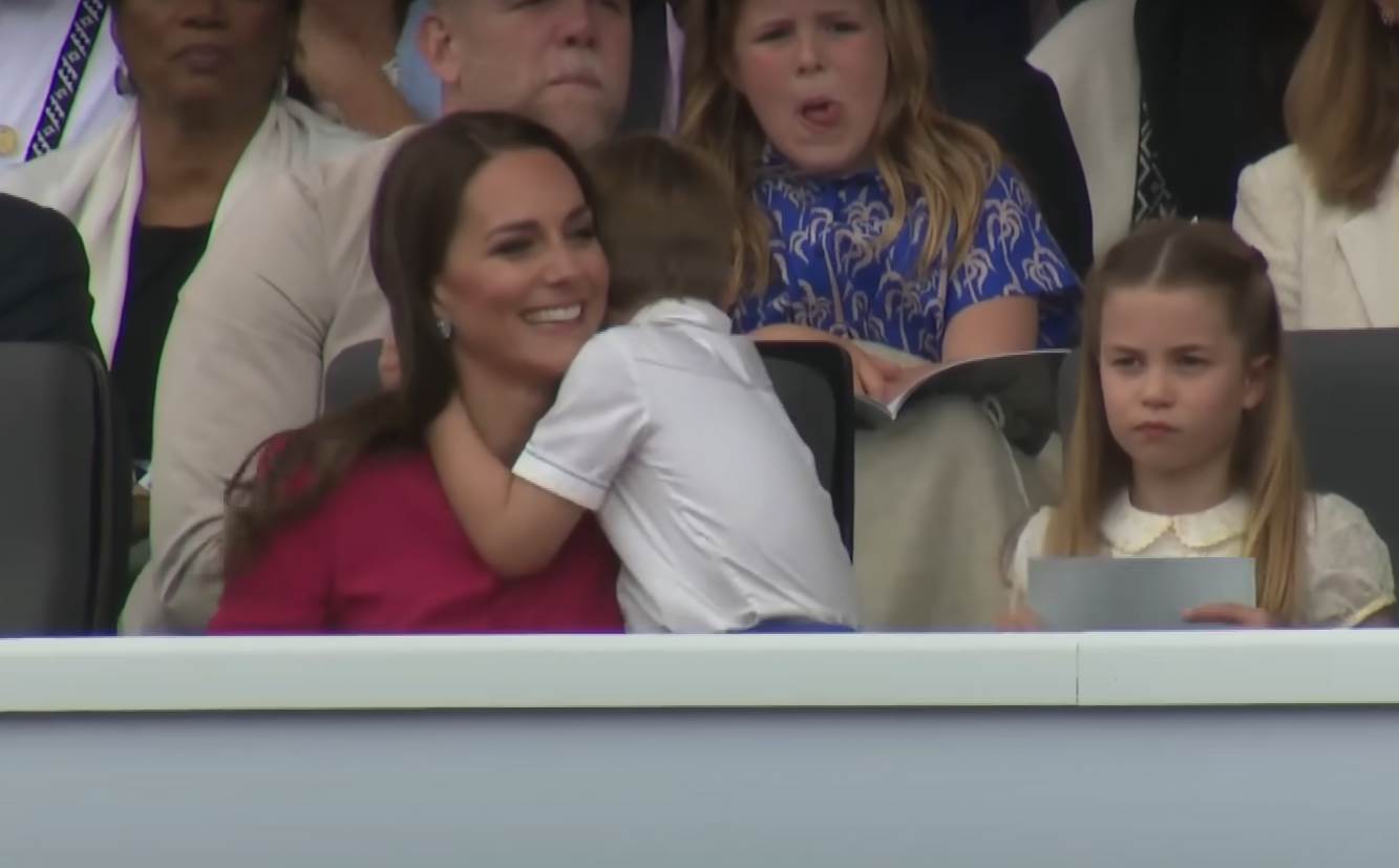 kejt midlton i mali princ luj (6).png