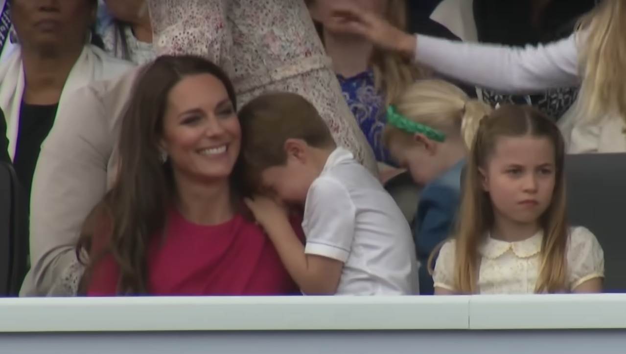 kejt midlton i mali princ luj (8).png