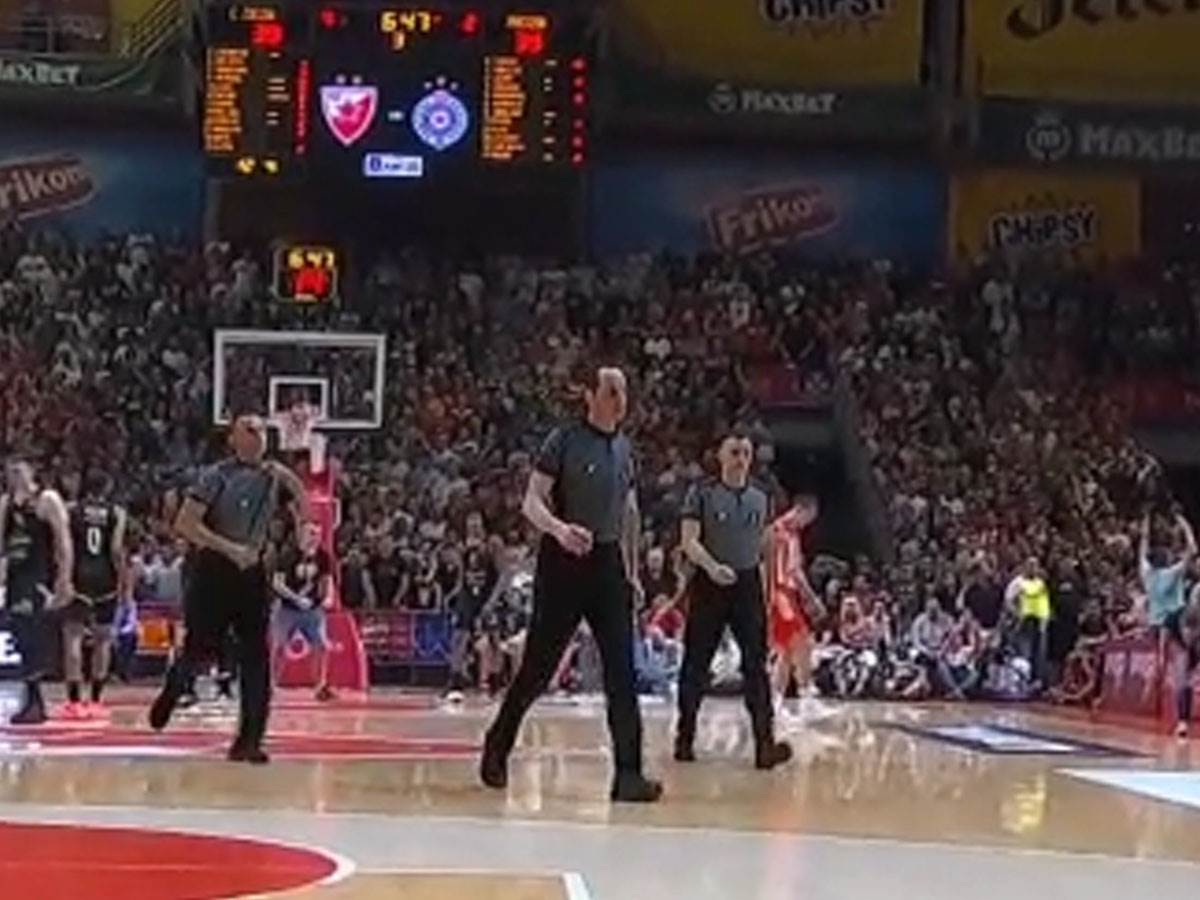 Izlaz sudija  (1).jpg