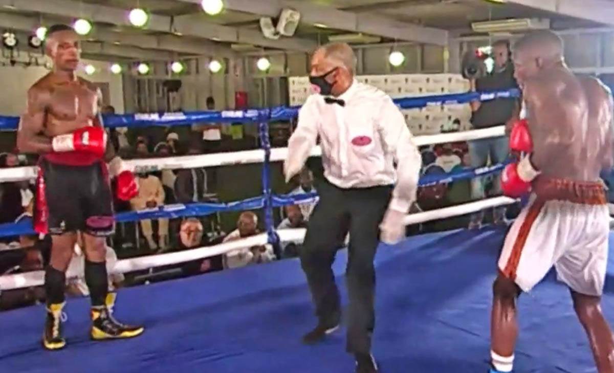 Boks meč Afrika (7).jpg