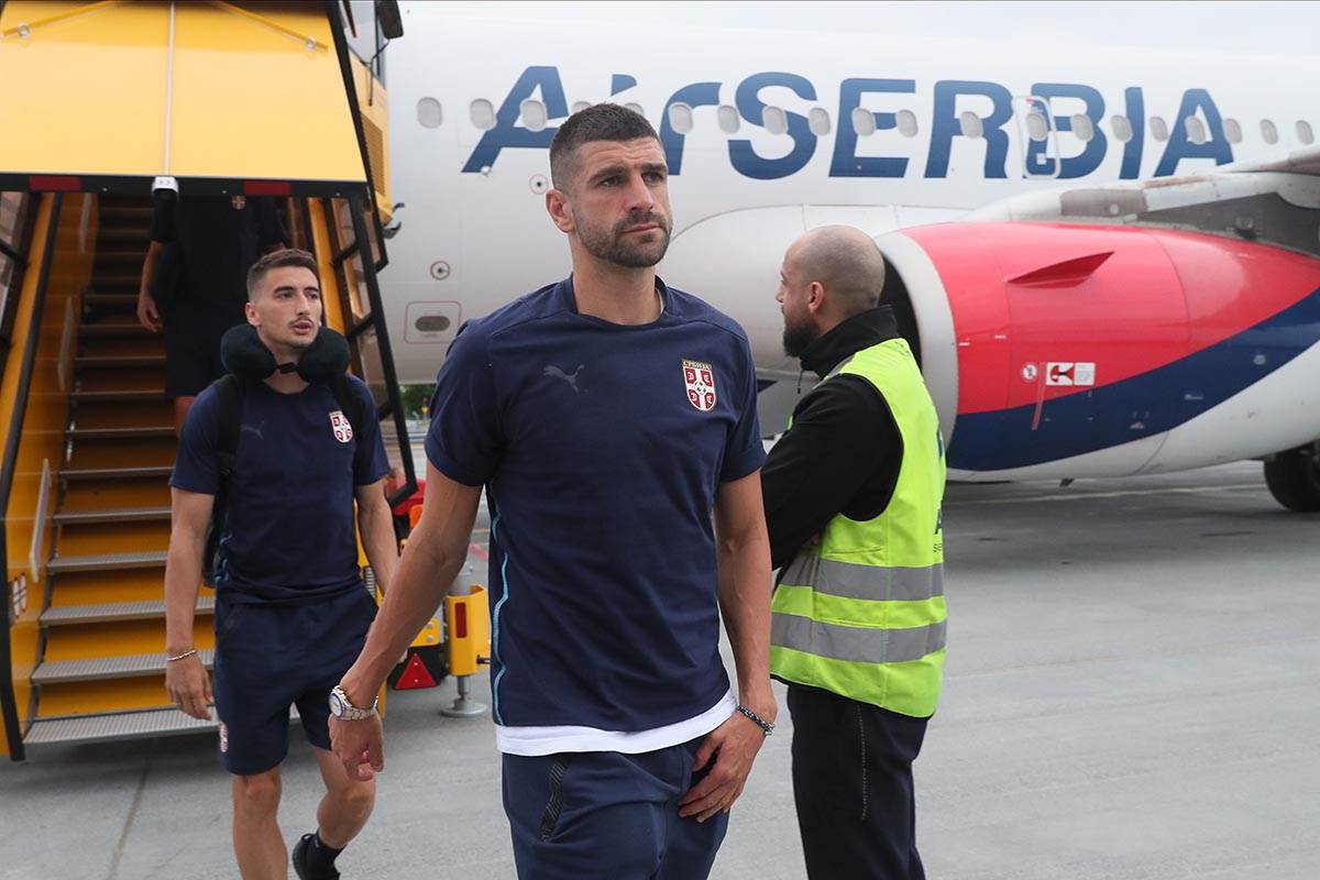 Dolazak fudbalera u Stokholm, Srbija, Svedska, Liga Nacija (5).jpg