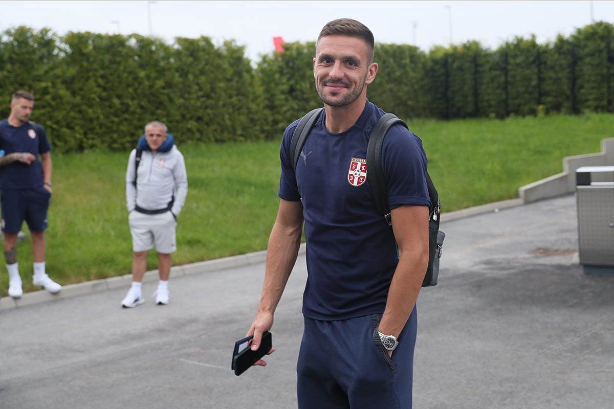 Dolazak fudbalera u Stokholm, Srbija, Svedska, Liga Nacija (11).jpg