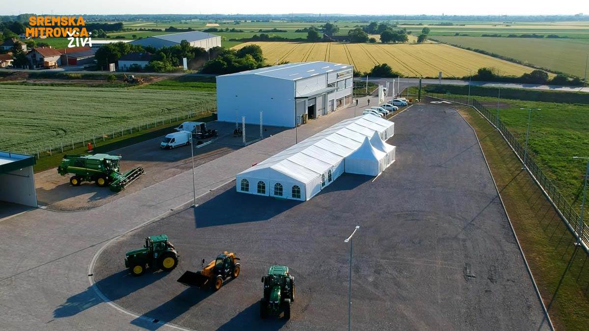 - 16x9.00_00_05_05.Still011.jpg