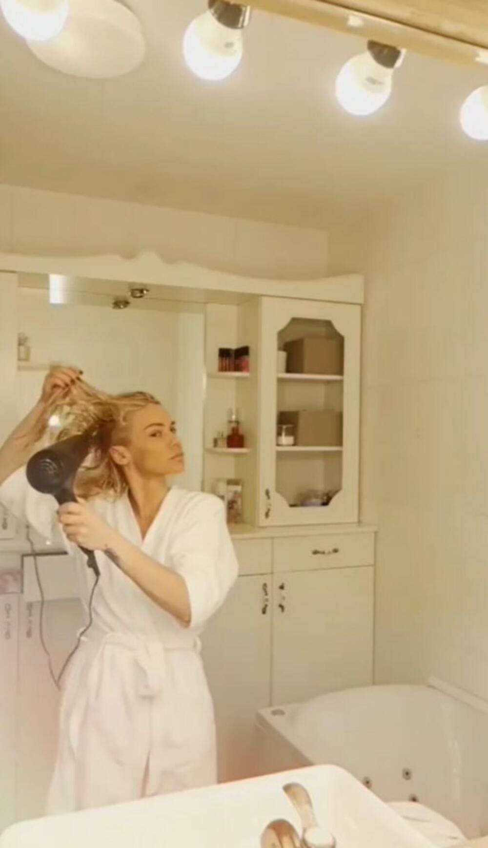 nataša bekvalac stan2.jpg