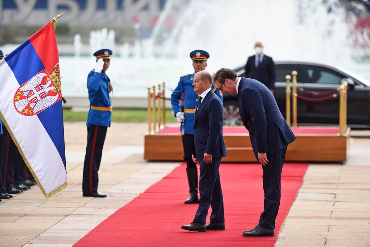 Vucic docekao Olafa Solca (7).jpeg