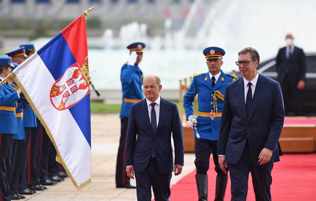 Vucic docekao Olafa Solca (8).jpeg