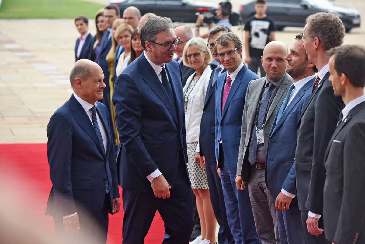 Vucic docekao Olafa Solca (1).jpeg