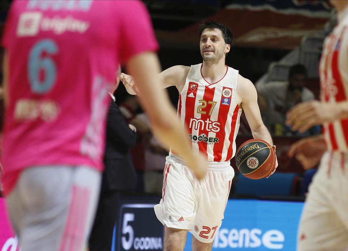 KK Crvena Zvezda, Mega, košarka (14).jpg