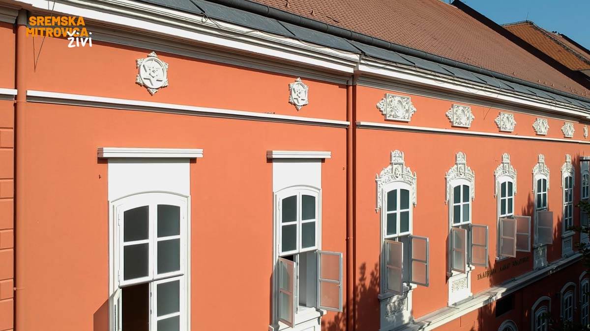 - 16x9.00_00_08_12.Still014.jpg