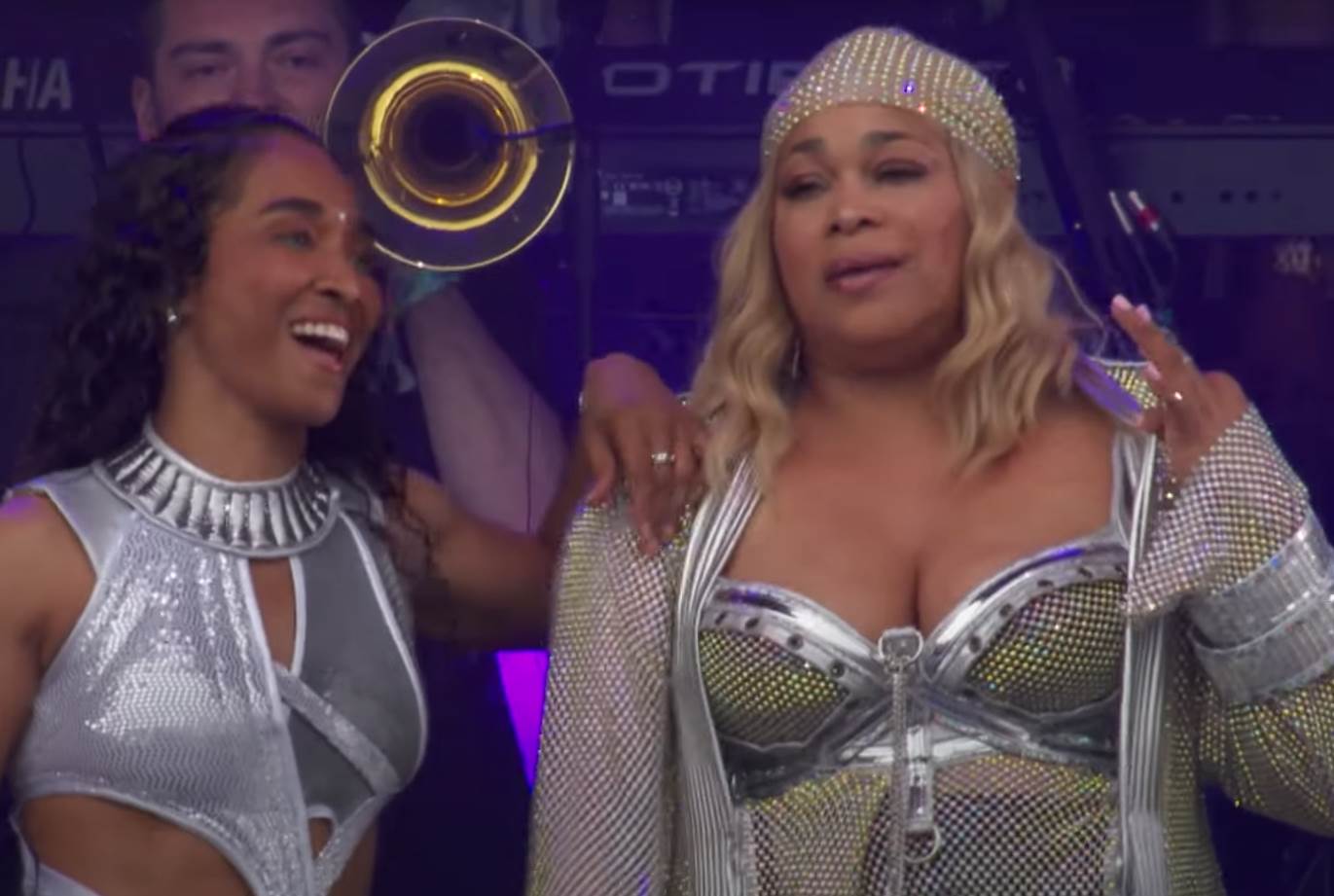 tlc na glastonberiju (5).png