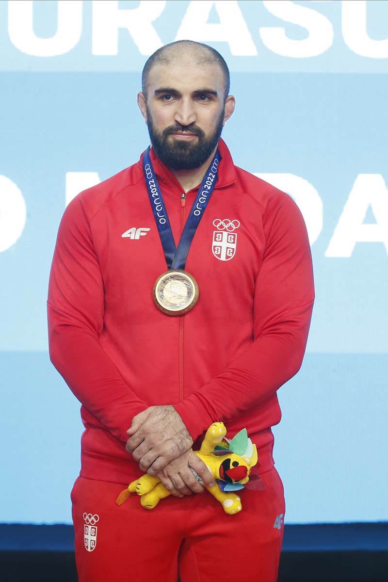 Rvanje, nurasulov (5).jpg