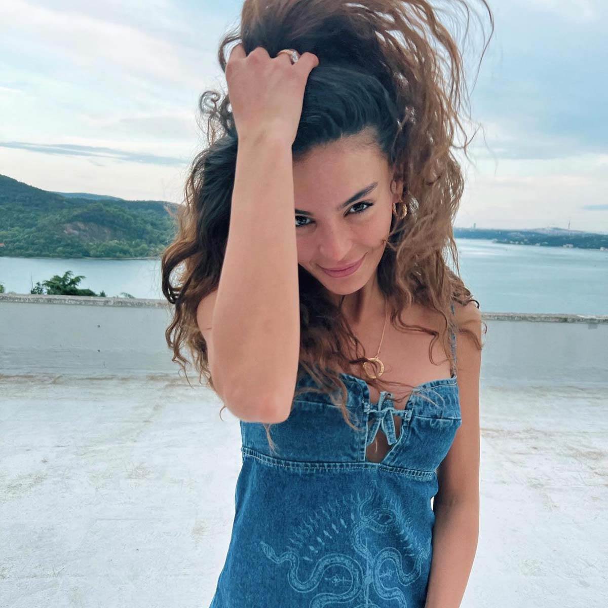 Ebru Şahin (1).jpg