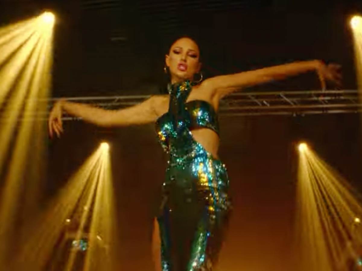 Aleksandra Prijović dala veliki novac za album