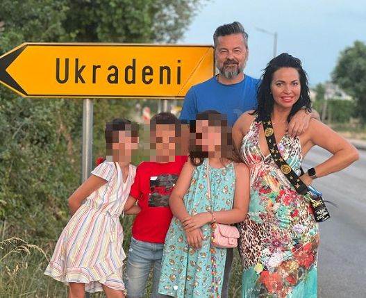 Neda Ukraden u kupaćem  