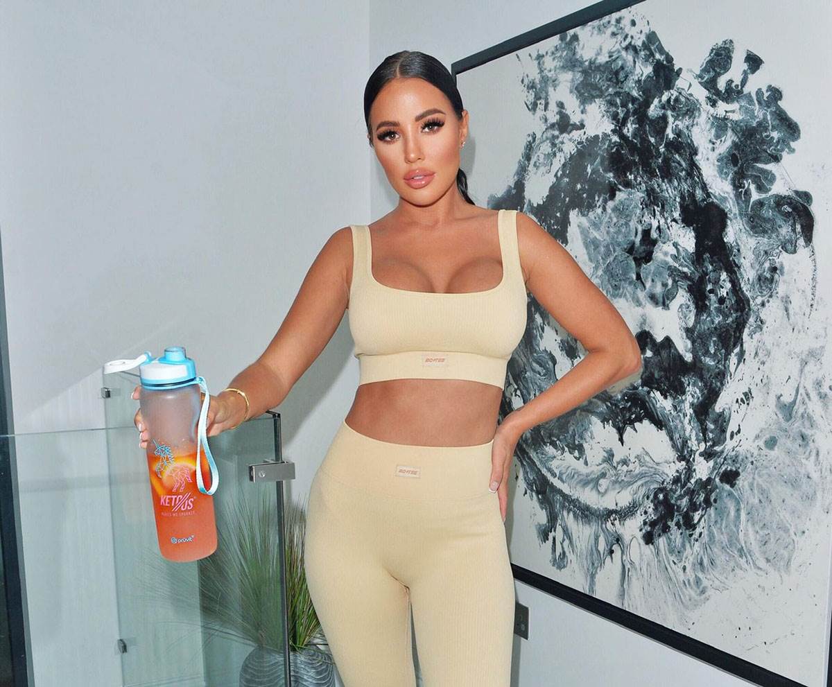 Jasmin Oukhelou (2).jpg