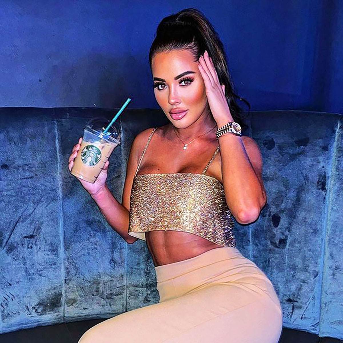 Jasmin Oukhelou insta (8).jpg