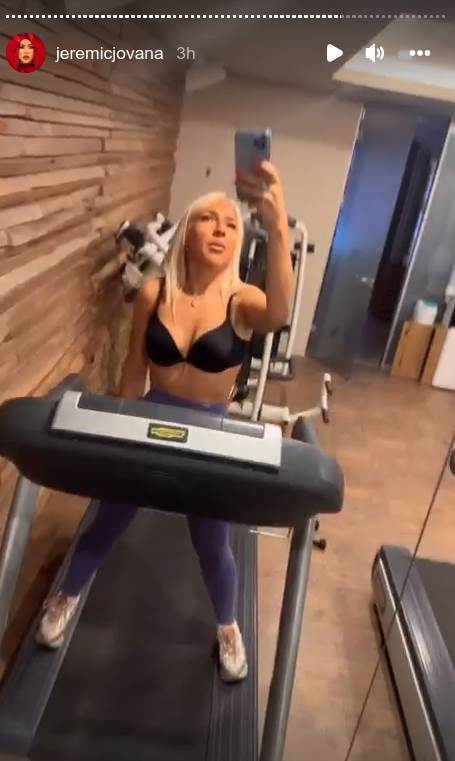 jovana jeremić3.png