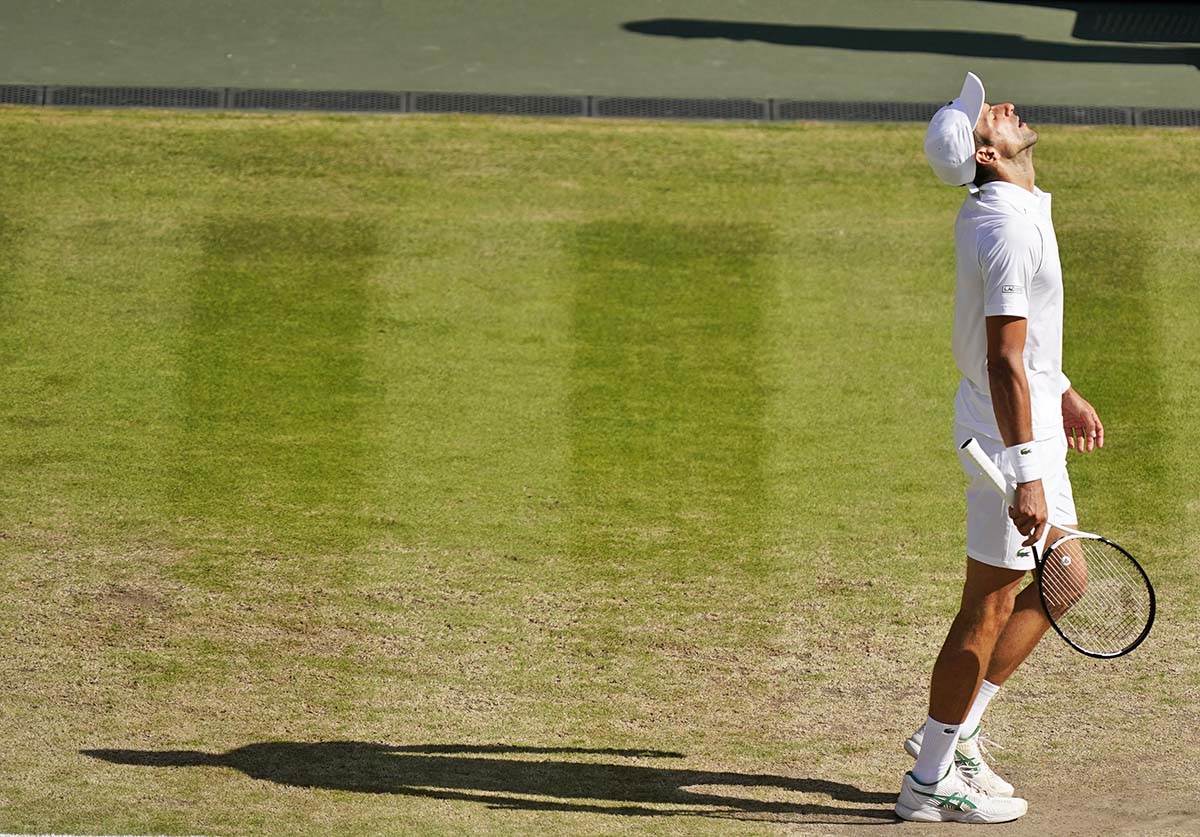 Djokovic Kirijos (10).jpg