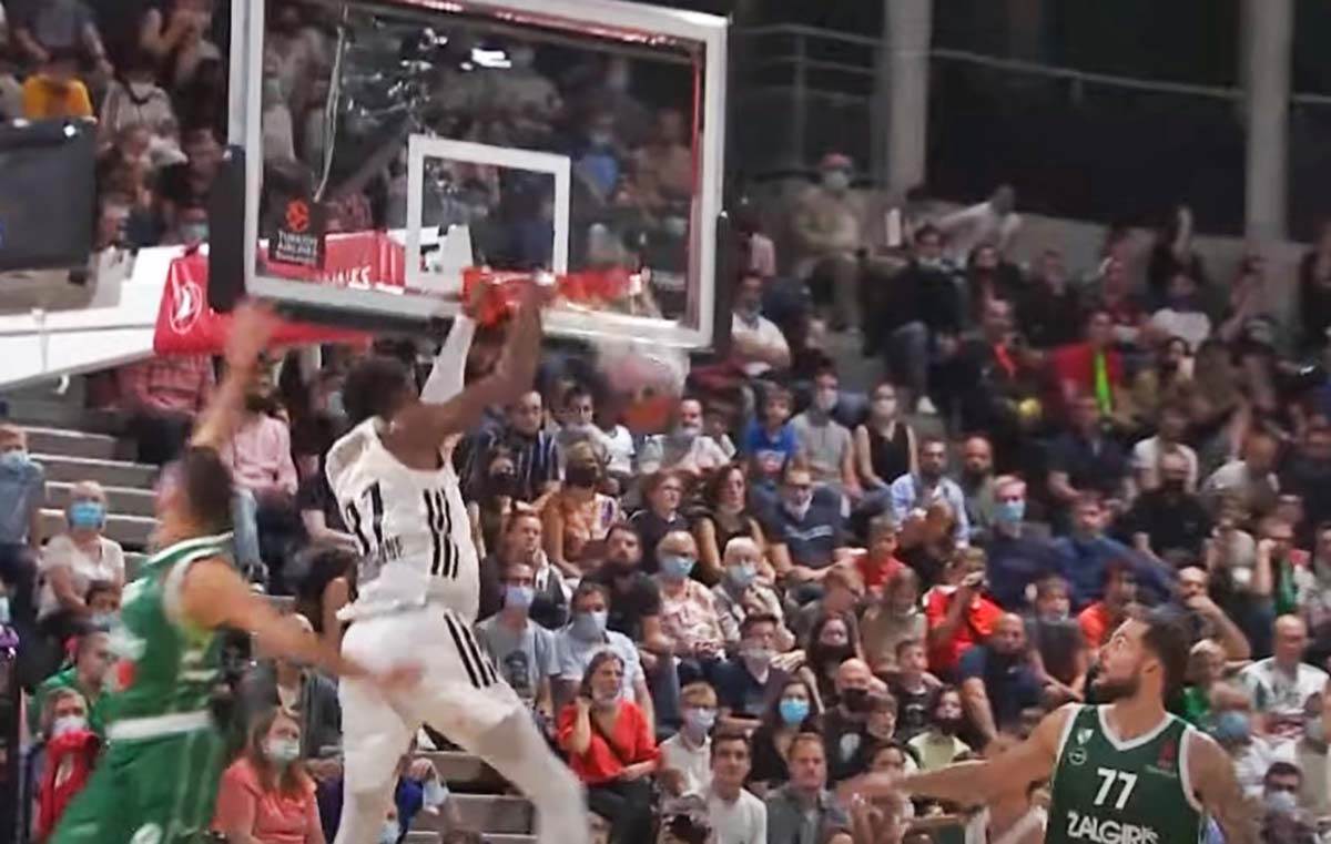 Kostas Antetokoumpo (6).jpg