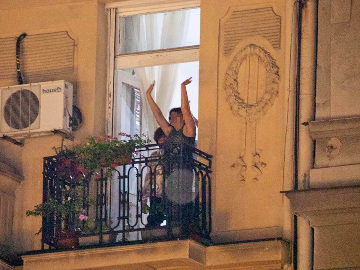 Novak Đoković bacio lopticu ljudima na terasu