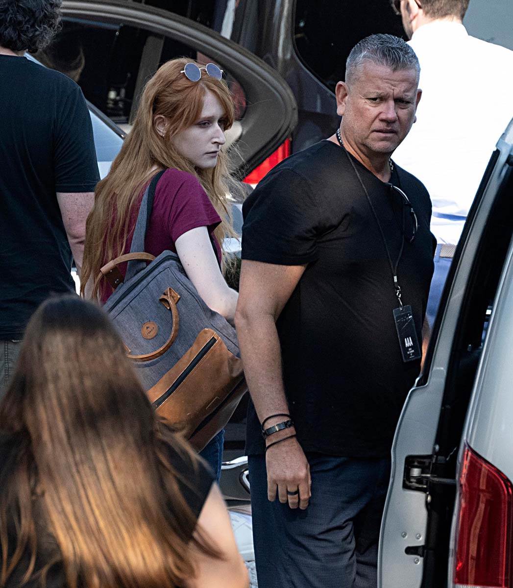 Džoni dep crvenokosa pratnja  (6).jpg