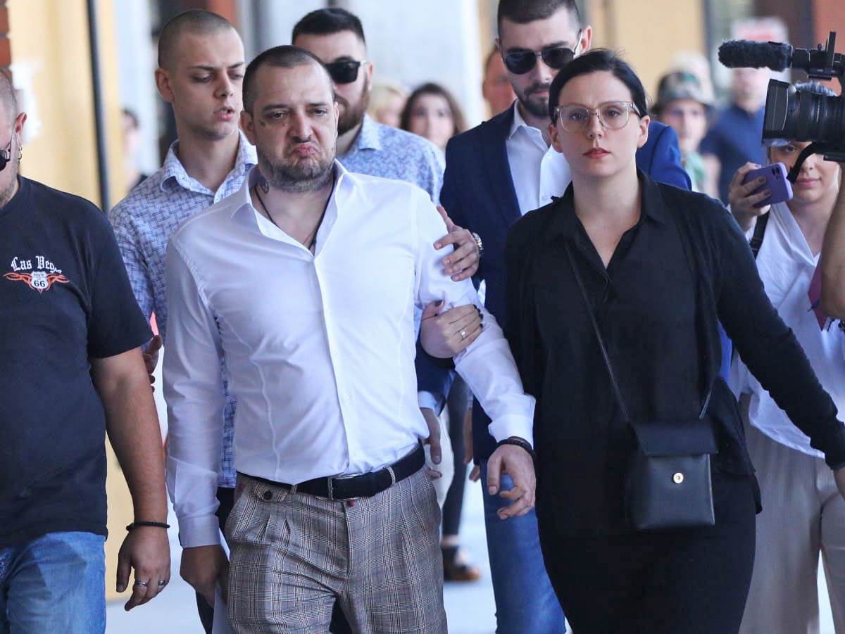 Zoran Marjanović otišao u kafić