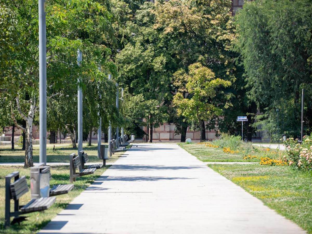 Vrucina, beograd, ljudi,  (10).jpg