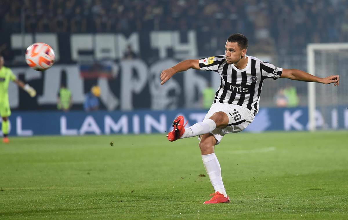 PARTIZAN TSC (23).jpg