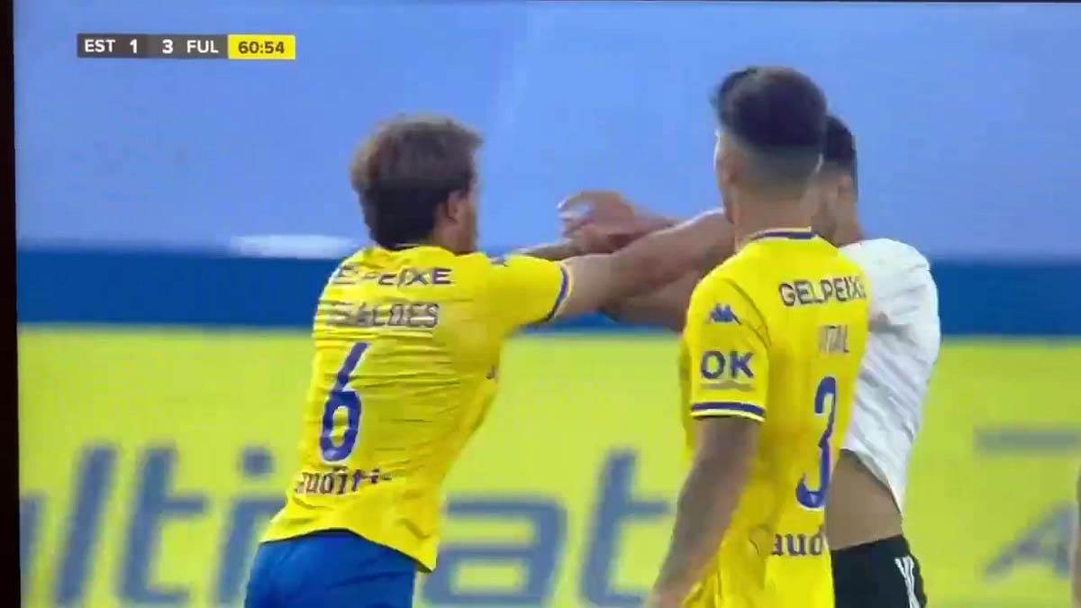 Mitrović, guranje (7).jpg