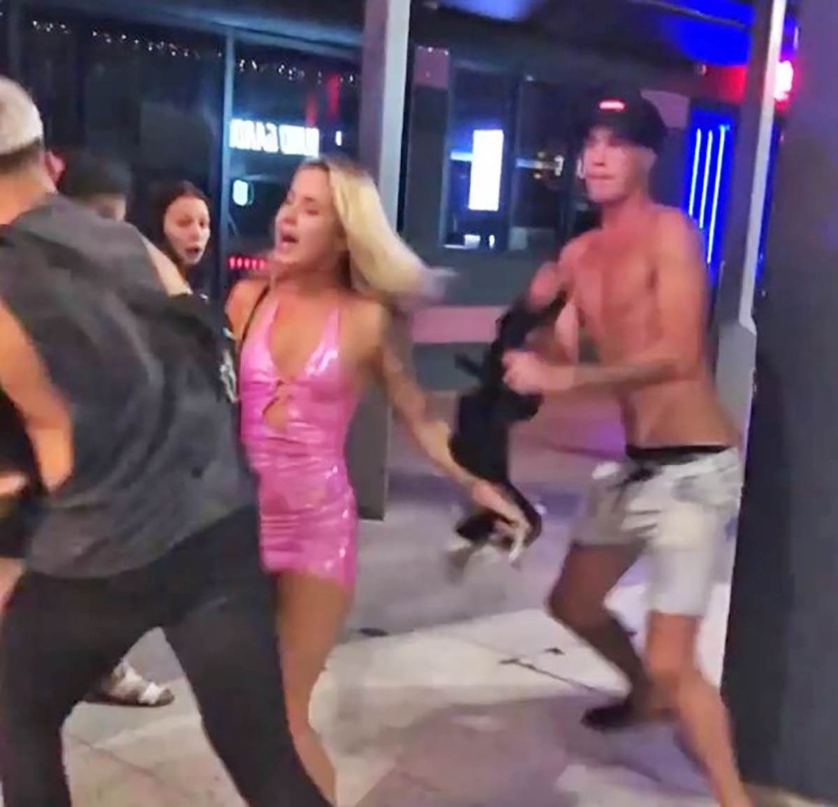 Tuca na ulici (4).jpg