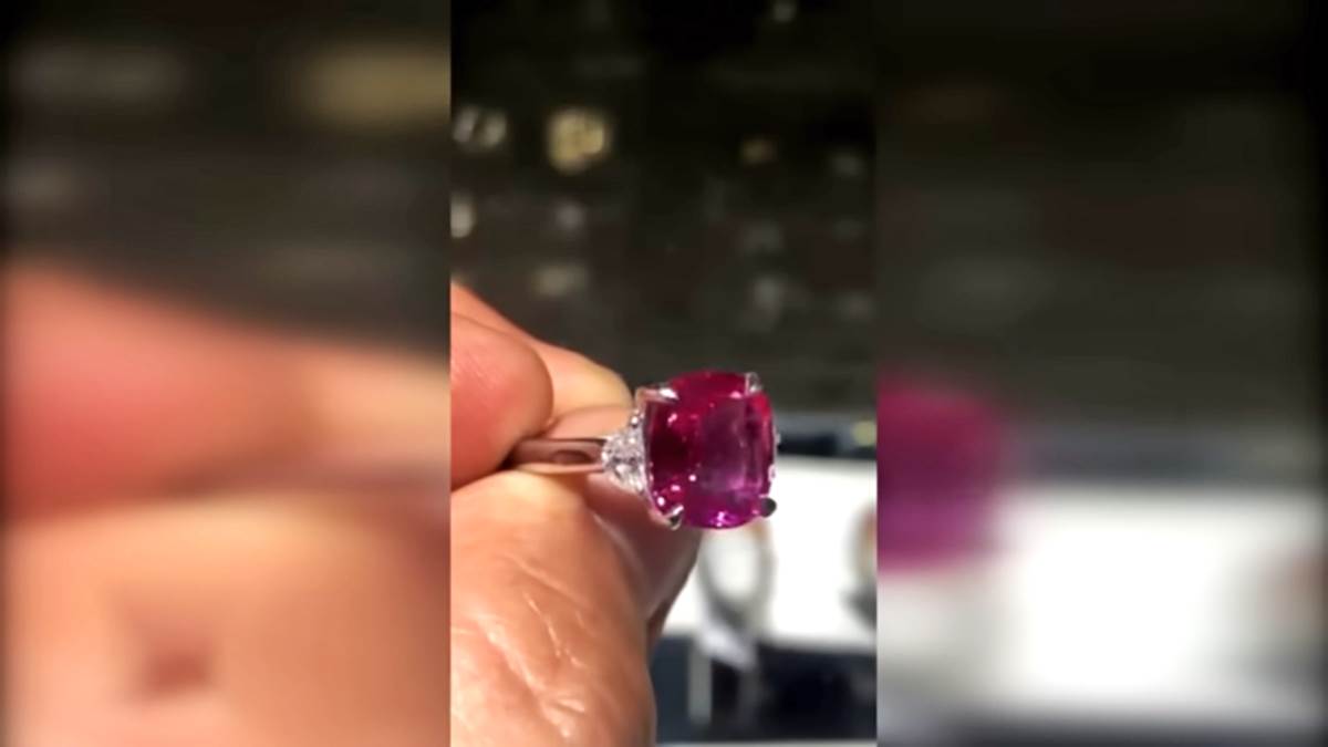 Ukradeni dijamanti (1).png