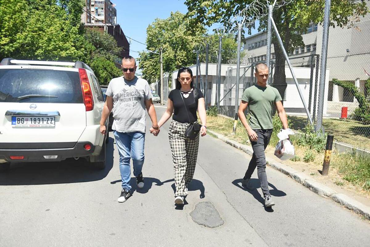 Prva poseta u zatvoru Zoran Marjanovic (1).jpg