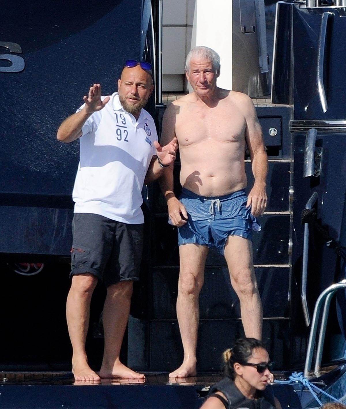 Ricard gir, silva, supruga (4).jpg