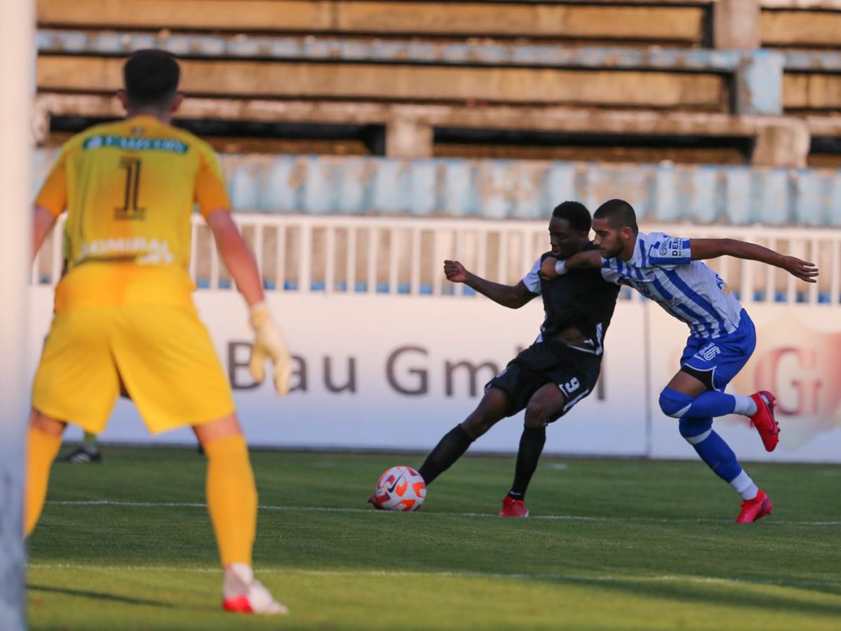 Novi Pazar pobedio Partizan sa trenerom Vladimirom Gaćinovićem