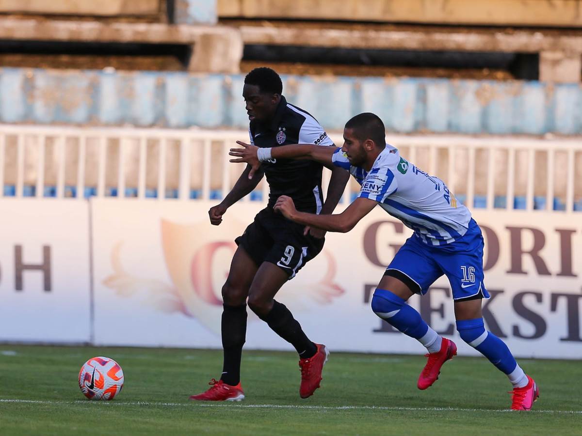 Novi Pazar pobedio Partizan sa trenerom Vladimirom Gaćinovićem