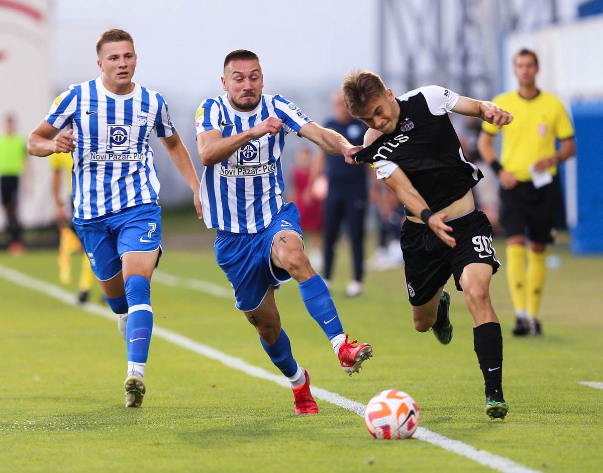 Novi Pazar pobedio Partizan sa trenerom Vladimirom Gaćinovićem