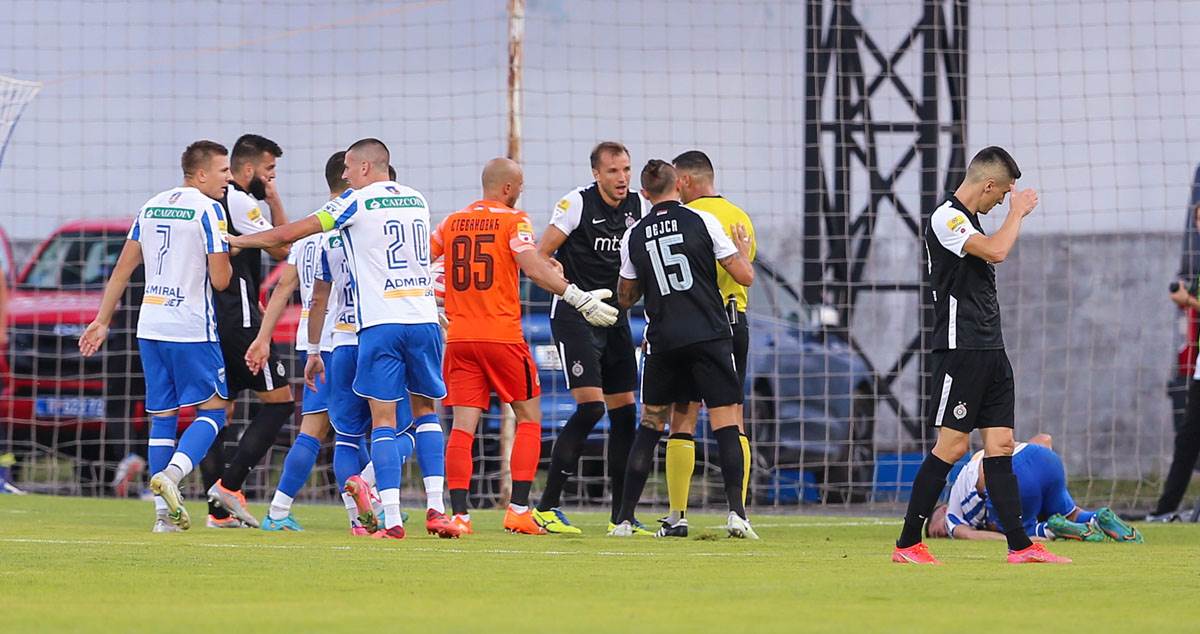 Novi Pazar pobedio Partizan sa trenerom Vladimirom Gaćinovićem