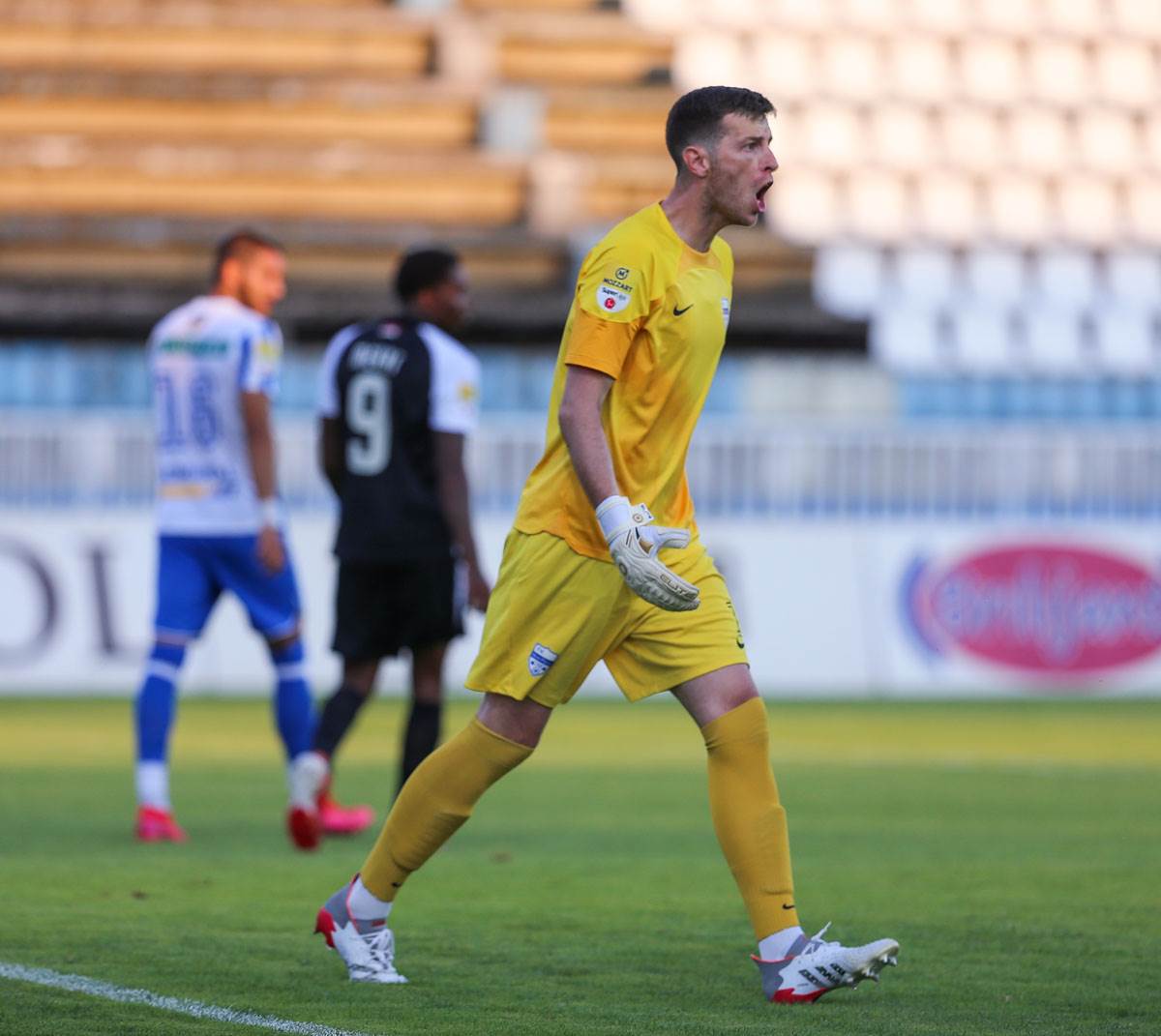 Novi Pazar pobedio Partizan sa trenerom Vladimirom Gaćinovićem