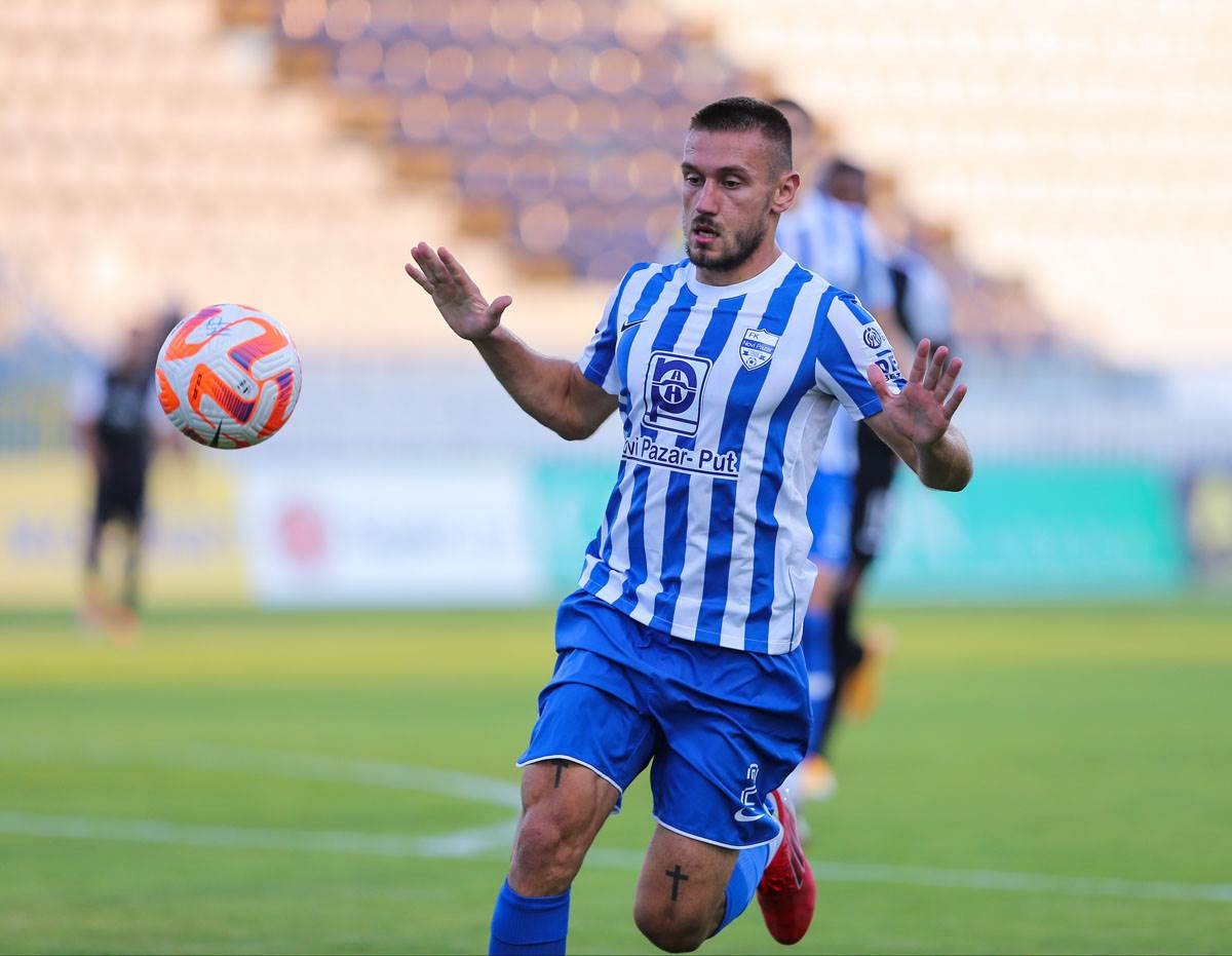 Novi Pazar pobedio Partizan sa trenerom Vladimirom Gaćinovićem