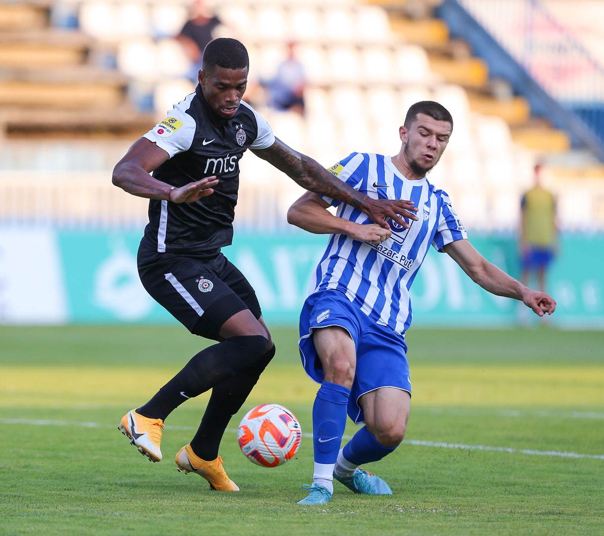 Novi Pazar pobedio Partizan sa trenerom Vladimirom Gaćinovićem