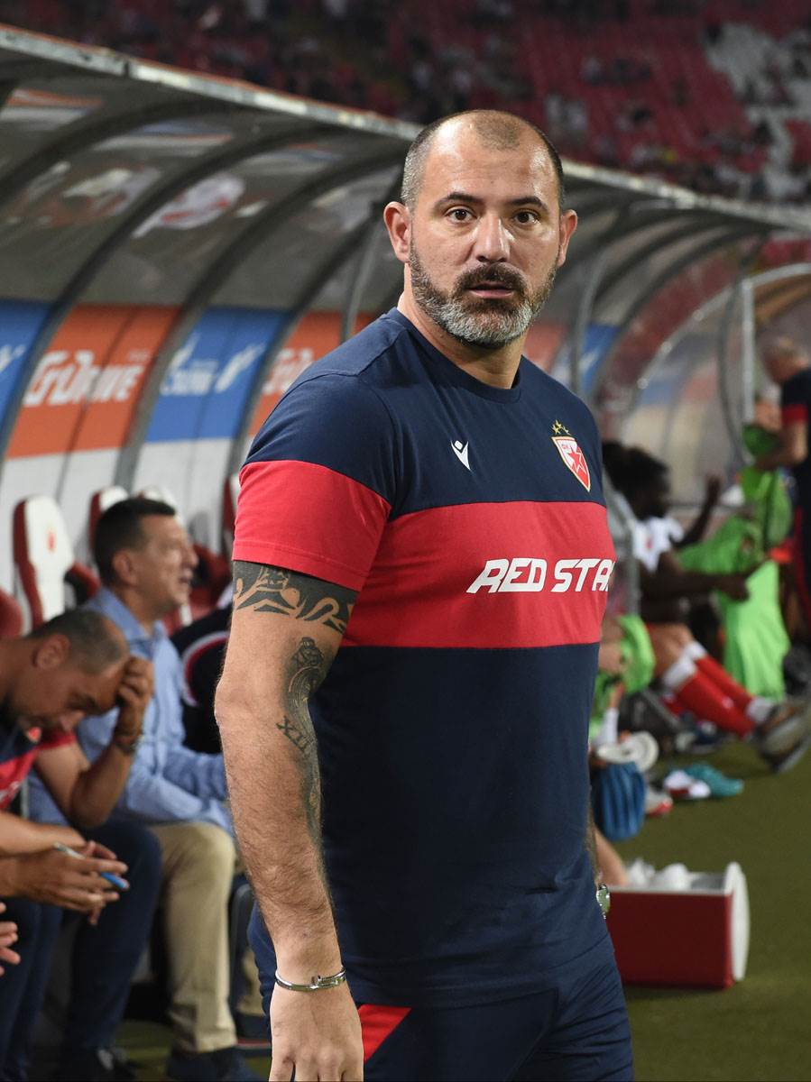 Crvena zvezda, Radnik (5).jpg