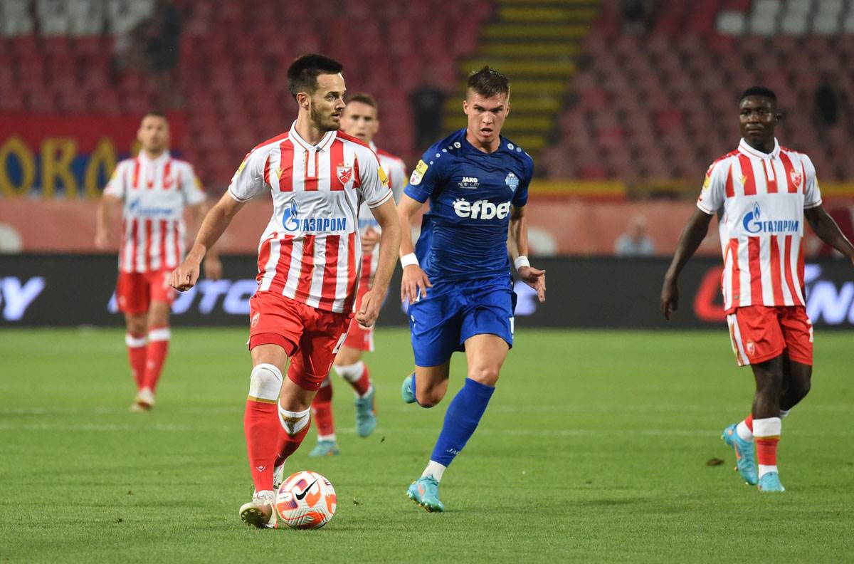 Crvena zvezda, Radnik (15).jpg